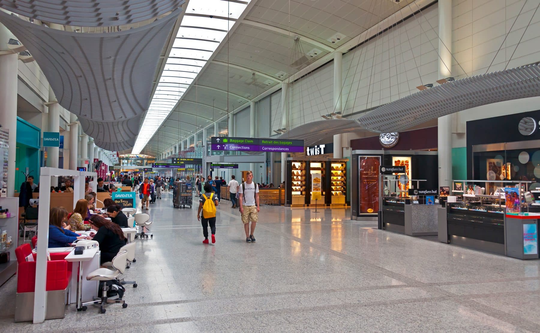 Where to Smoke at Toronto Pearson Airport (YYZ): Designated Areas and the After-Security Catch