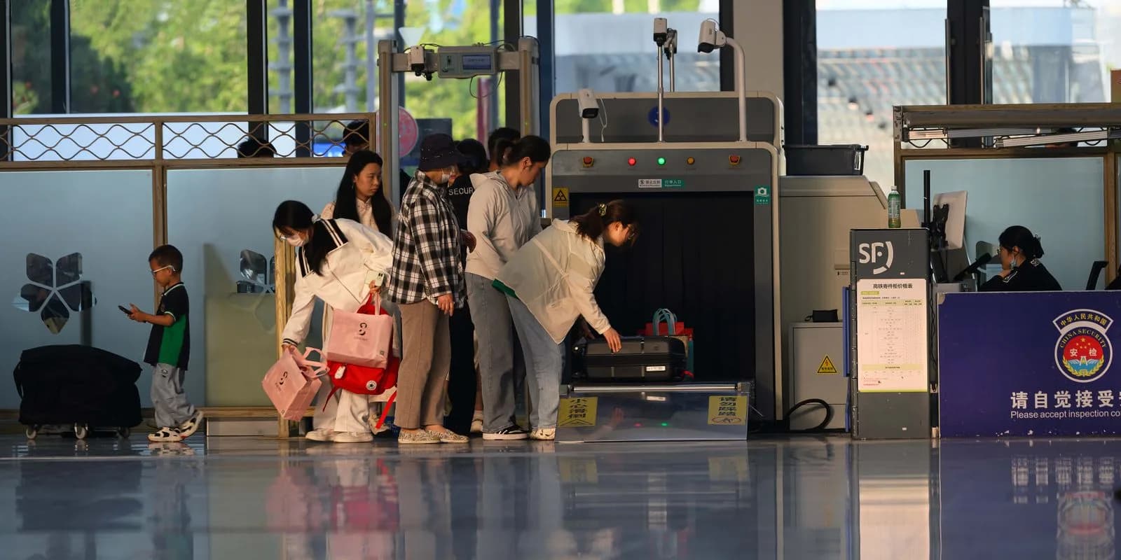 How Long Is Security at Toronto Pearson?